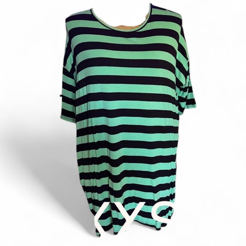 Lularoe Black & blue striped tunic Irma shirt size XXS